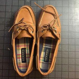 Brown leather Sperry Top Sider